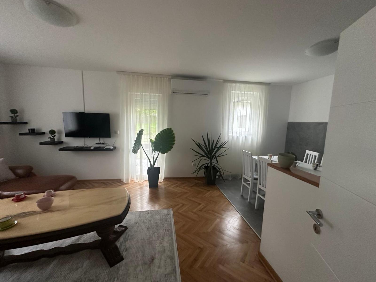 Apartment Holiday Vrnjačka Banja Exteriér fotografie