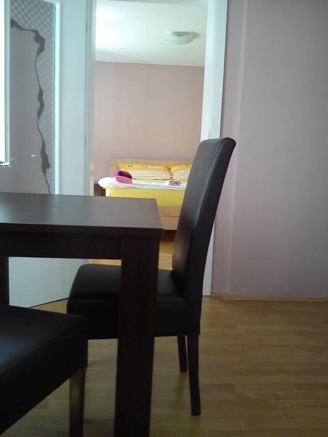 Apartment Holiday Vrnjačka Banja Exteriér fotografie