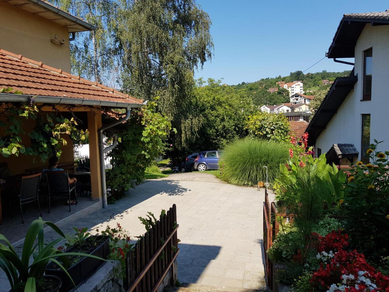 Apartment Holiday Vrnjačka Banja Exteriér fotografie