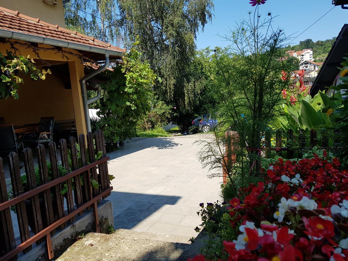Apartment Holiday Vrnjačka Banja Exteriér fotografie