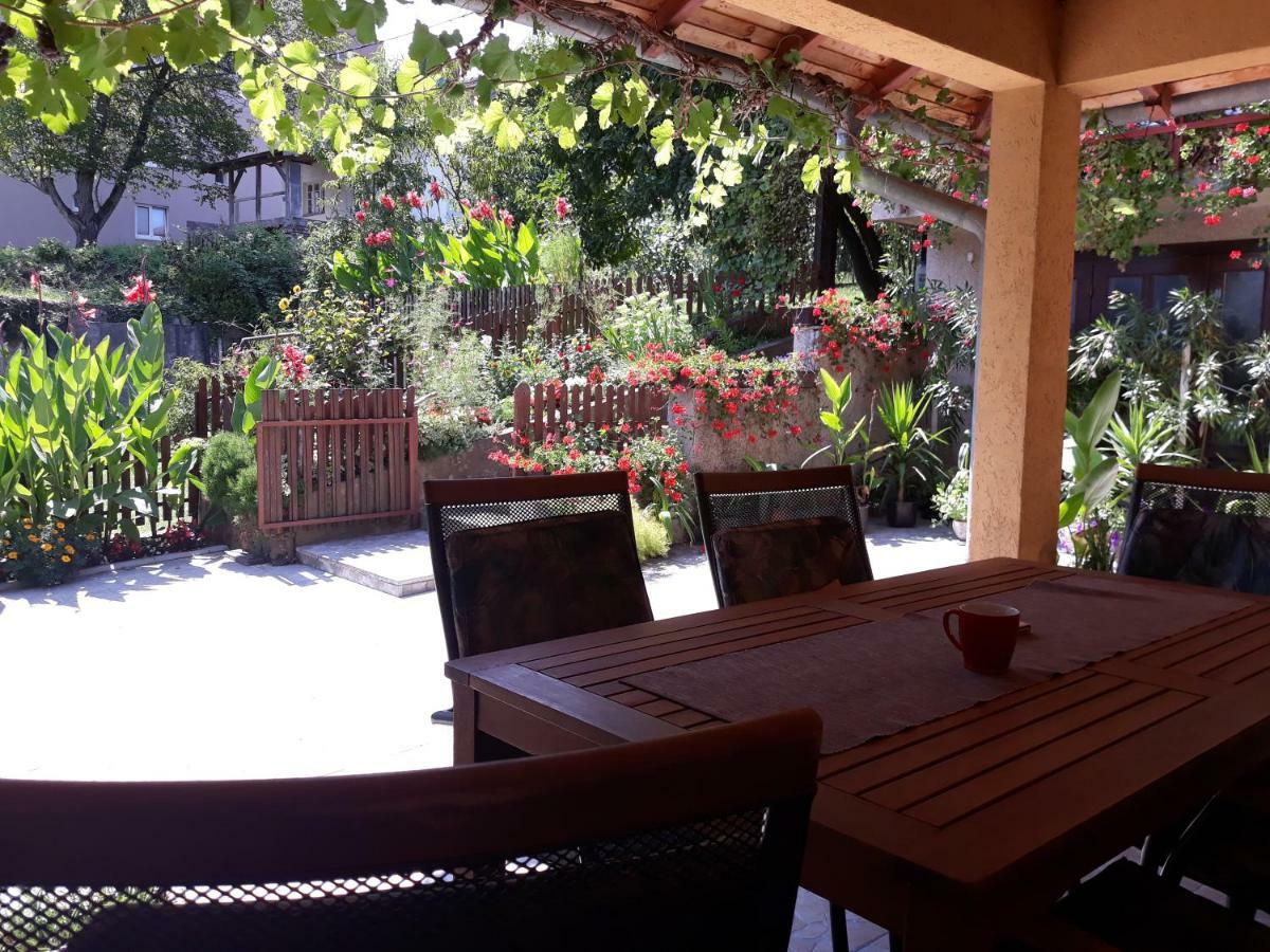 Apartment Holiday Vrnjačka Banja Exteriér fotografie